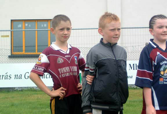 Beartla, Michael �g agus Rhianne