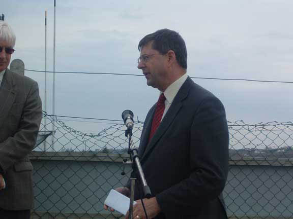 An tAire Gn�tha� Pobail, Tuaithe agus Gaeltachta