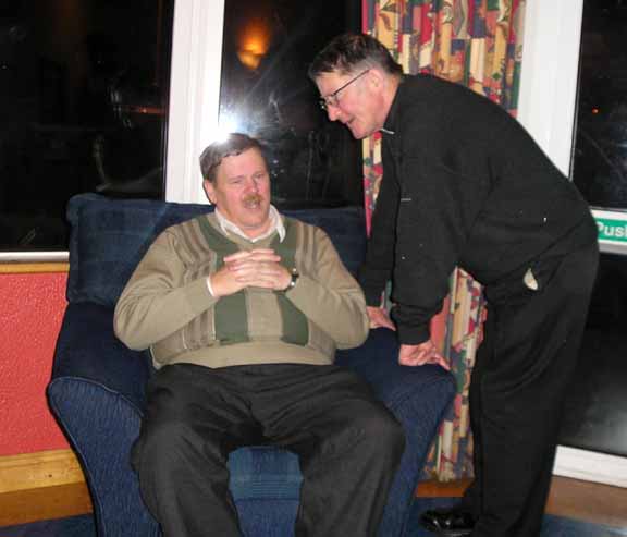 Josie agus an tAthair Flannery