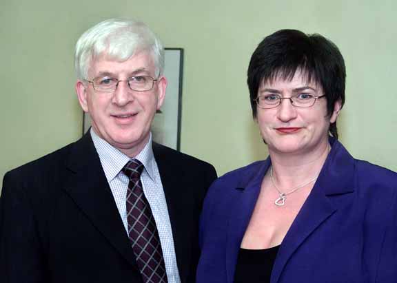 M�irt�n agus Tr�ona