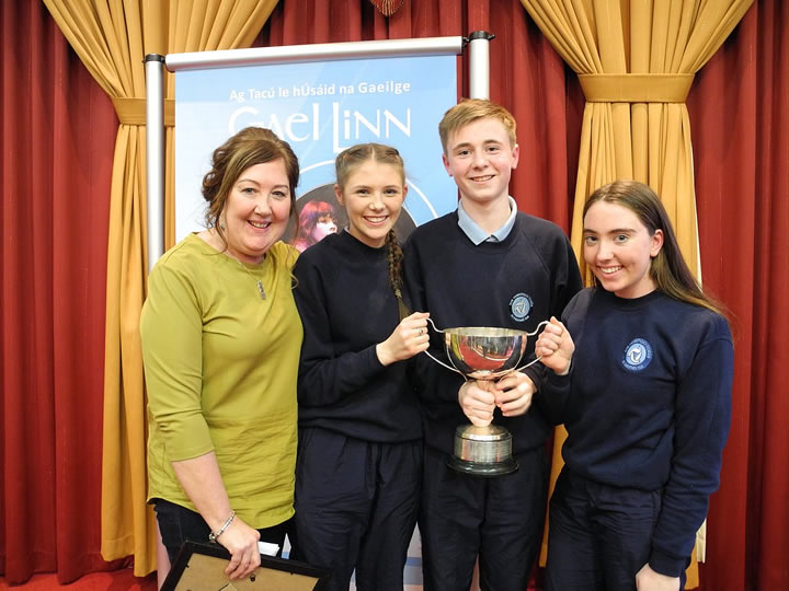 Foireann Sisear Scoil Chuimhsitheach Chiarin 2018